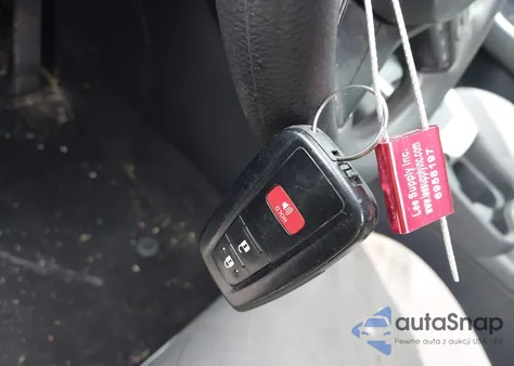 2019 Toyota Rav4 Xle из США, поврежденный, VIN 2T3W1RFVXKC027995